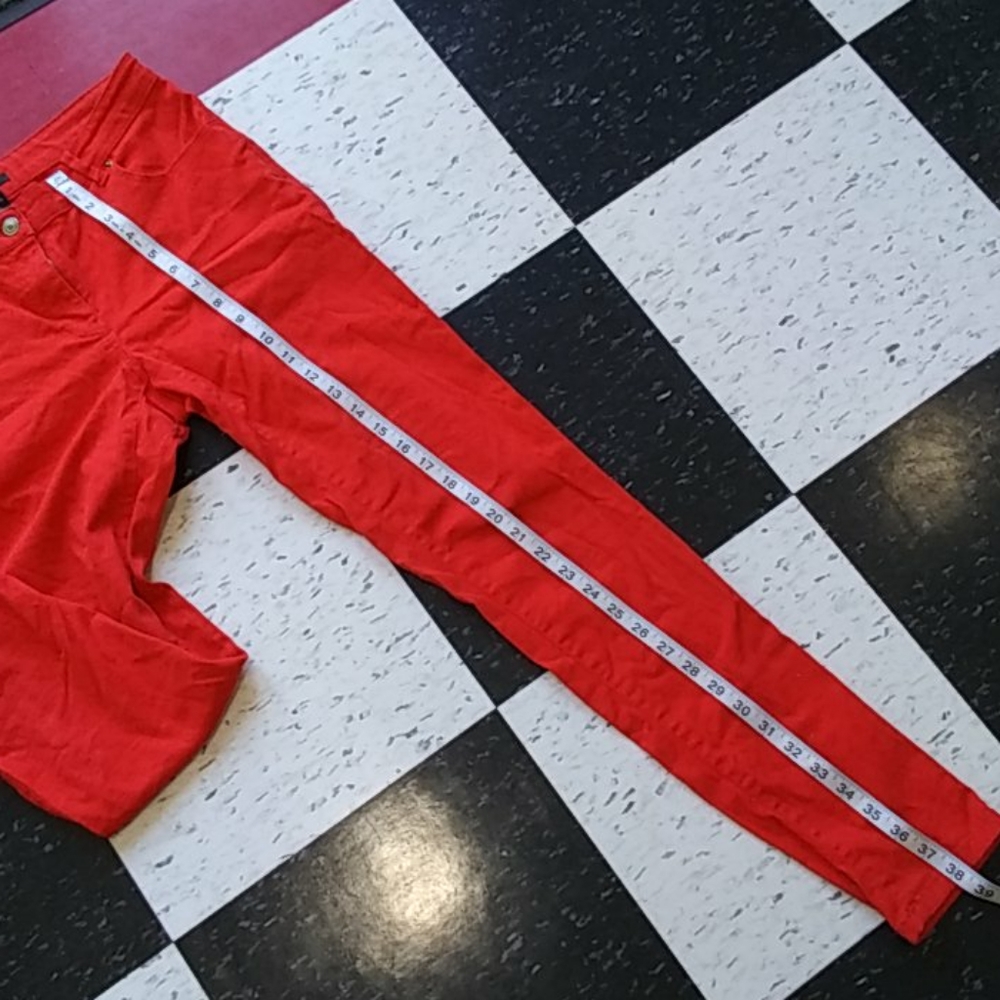 SOLD H&M red jeans - Picture 5 of 10